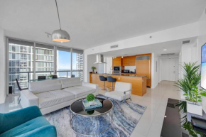 *W ICON BRICKELL- LUXURY 2BR HIGHRISE CORNER CONDO**